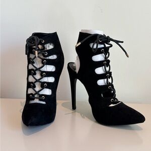 Wild Diva Black Lace-Up Heels